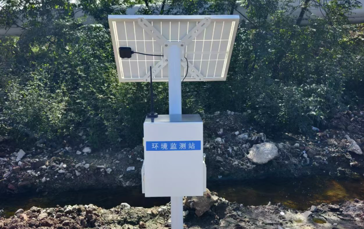 立桿水質(zhì)監(jiān)測站：江蘇維詩環(huán)境科技有限公司應(yīng)用案例